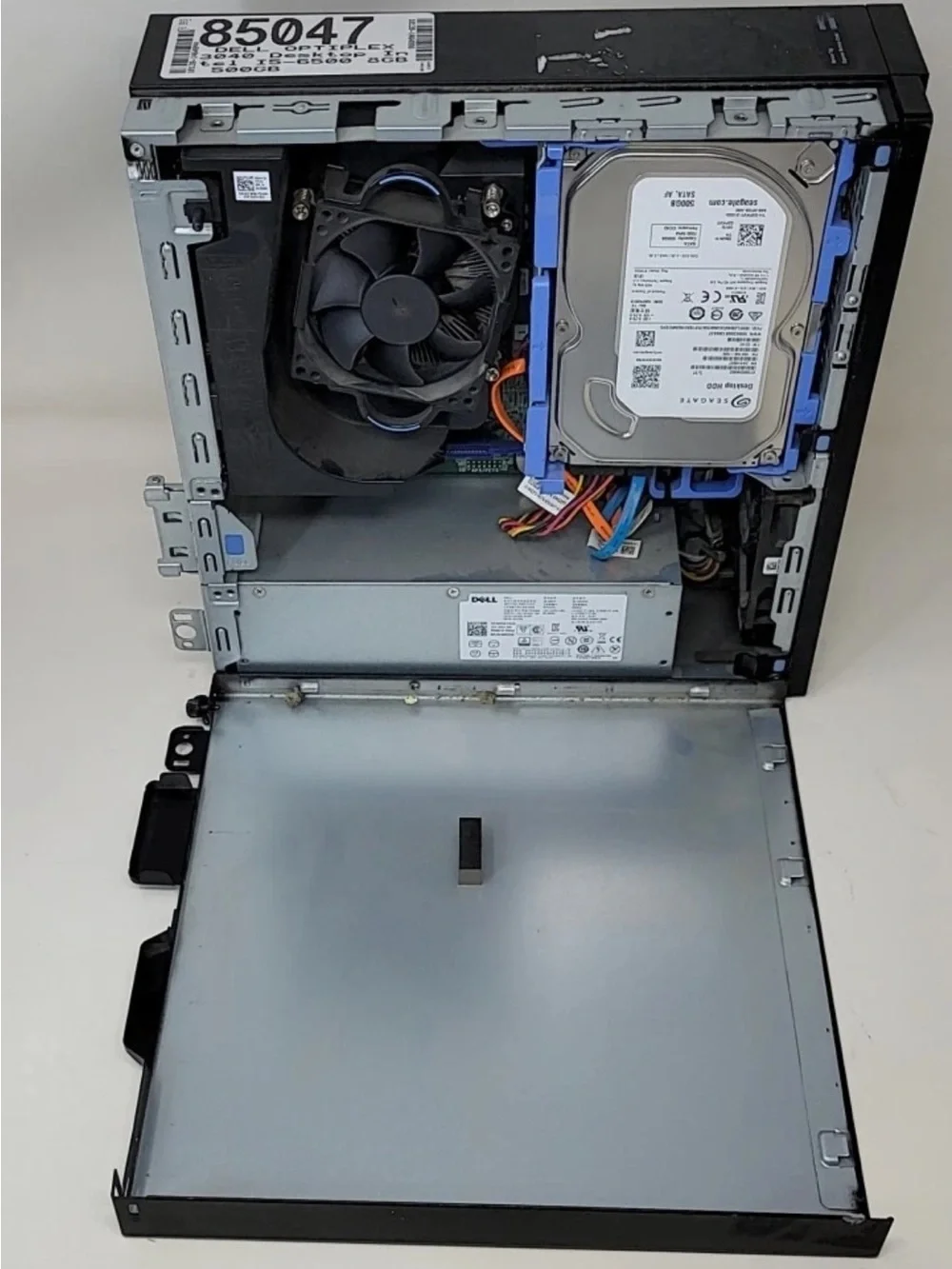 Dell OptiPlex 3040 Small Form Factor Desktop - Black